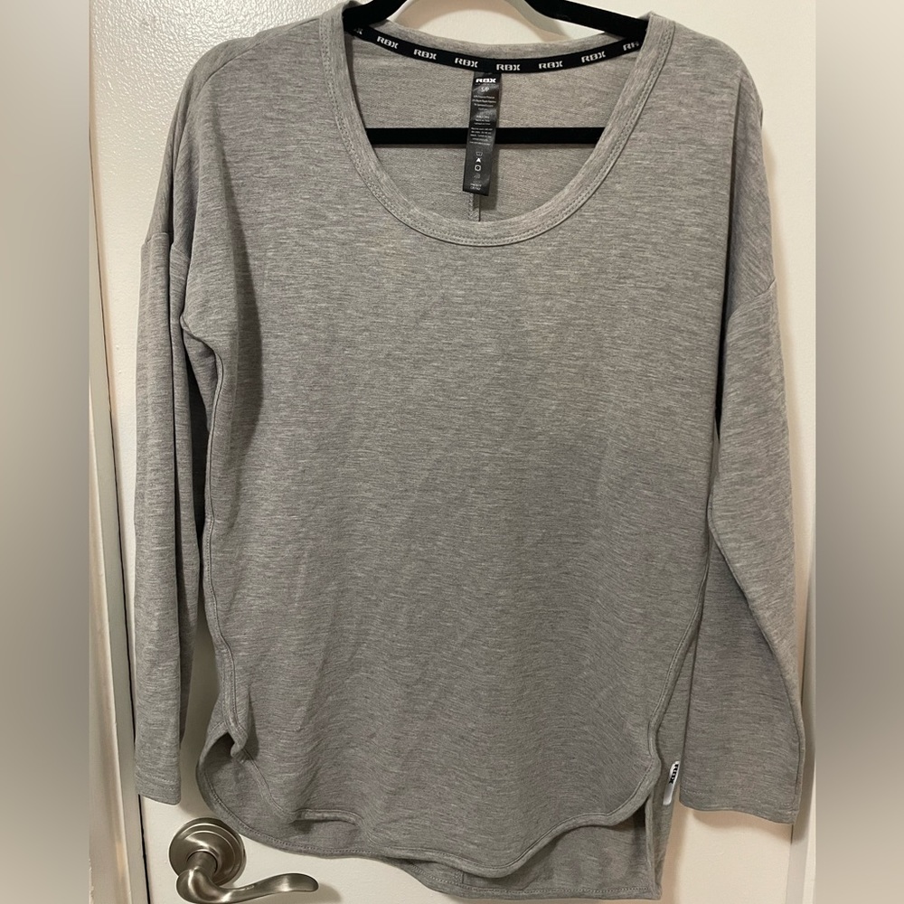 Grey long sleep top
